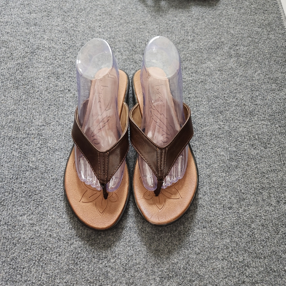 BOC Born Brown Thong Sandals Flip-flop Summer‎ Sandals Size 9